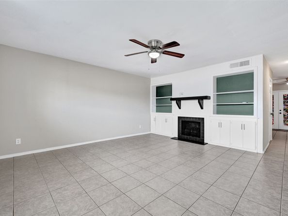 11871 Algonquin Drive, Houston TX 77089