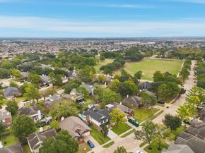 14826 Carolina Falls Lane, Cypress TX 77433