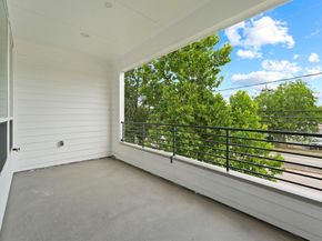 4830 Pinemont Drive, Houston TX 77091