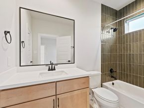 4830 Pinemont Drive, Houston TX 77091