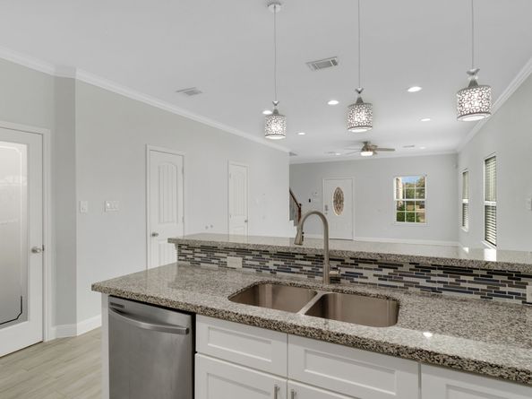 9032 Jutland Road, Houston TX 77033