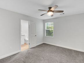 9032 Jutland Road, Houston TX 77033