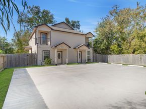 9032 Jutland Road, Houston TX 77033