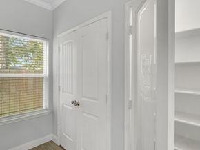 9032 Jutland Road, Houston TX 77033