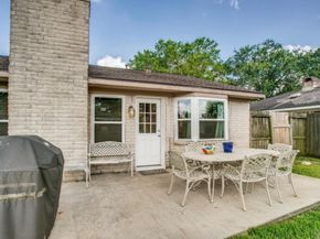 11814 Monticeto Lane, Meadows Place TX 77477