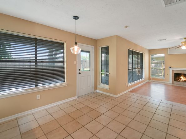 4211 Hambledon Village Drive, Houston TX 77014