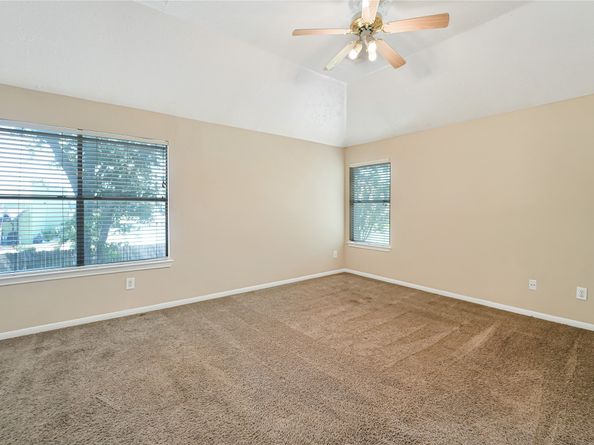 4211 Hambledon Village Drive, Houston TX 77014