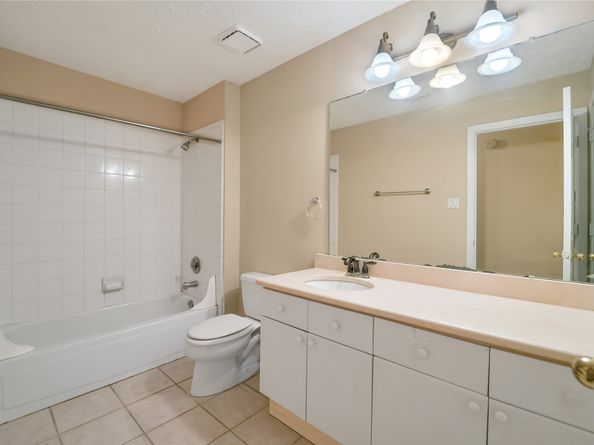 4211 Hambledon Village Drive, Houston TX 77014