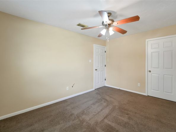 4211 Hambledon Village Drive, Houston TX 77014