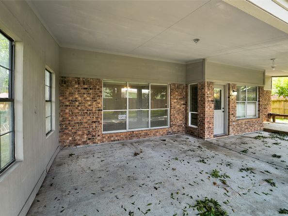 4211 Hambledon Village Drive, Houston TX 77014