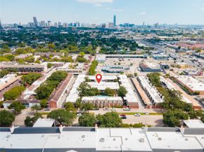 2617 Marilee Lane 1, Houston TX 77057