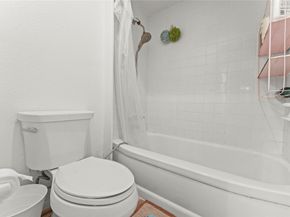 2617 Marilee Lane 1, Houston TX 77057