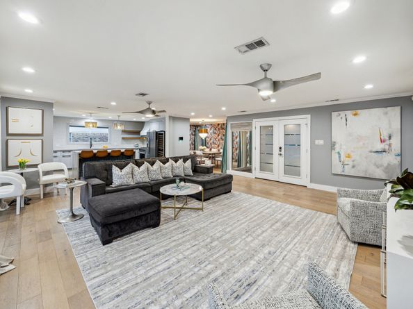 5339 Rutherglenn Drive, Houston TX 77096