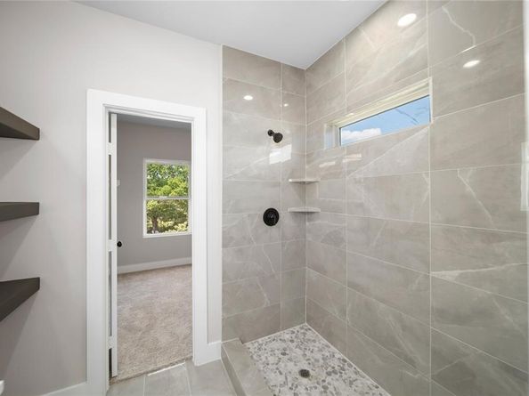 1417 BringHurst Street, Houston TX 77020