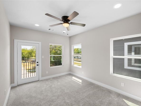 1417 BringHurst Street, Houston TX 77020