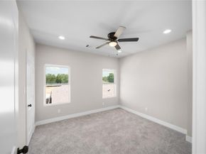 1417 BringHurst Street, Houston TX 77020