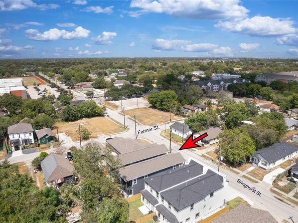 1417 BringHurst Street, Houston TX 77020