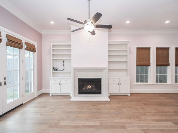 949 Dunleigh Meadows Lane, Houston TX 77055