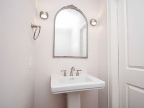 949 Dunleigh Meadows Lane, Houston TX 77055