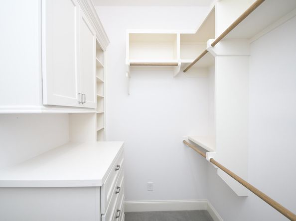 949 Dunleigh Meadows Lane, Houston TX 77055