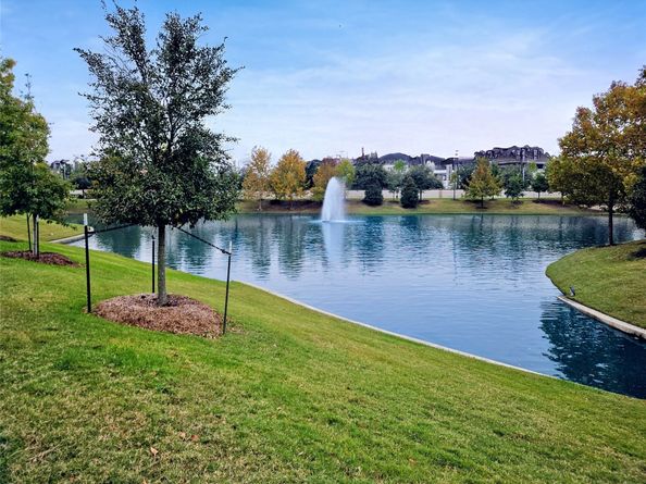 949 Dunleigh Meadows Lane, Houston TX 77055