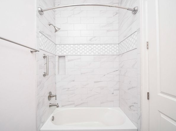 949 Dunleigh Meadows Lane, Houston TX 77055