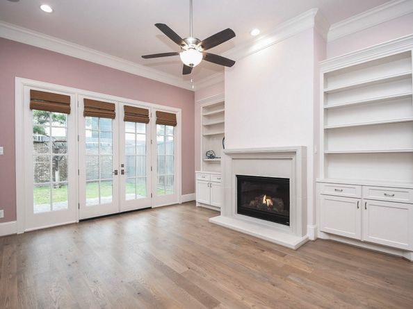 949 Dunleigh Meadows Lane, Houston TX 77055