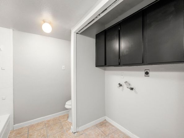 206 Plaza Verde Drive D35, Houston TX 77038