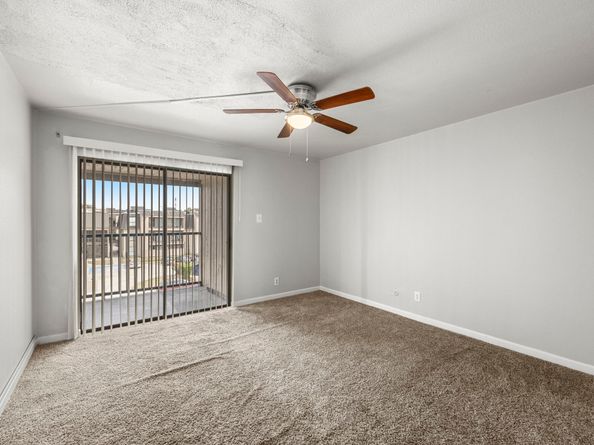 206 Plaza Verde Drive D35, Houston TX 77038