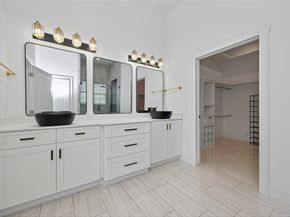 8006 Longridge Drive, Houston TX 77055