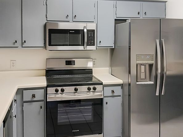 6601 Sands Point Drive 5, Houston TX 77074