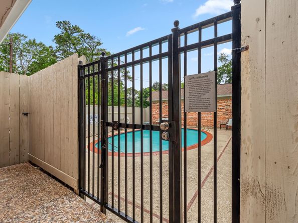 515 Tallowood Road 61, Houston TX 77024