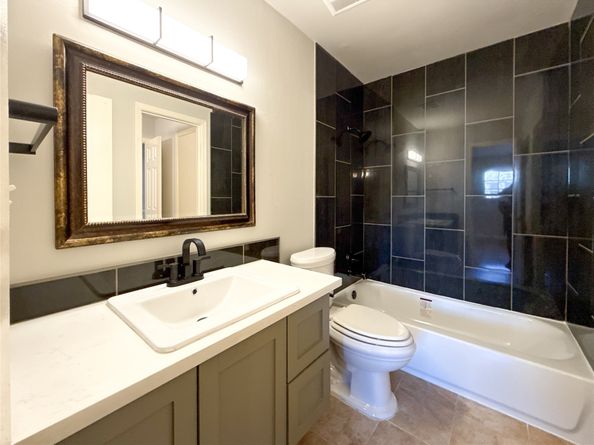 515 Tallowood Road 61, Houston TX 77024