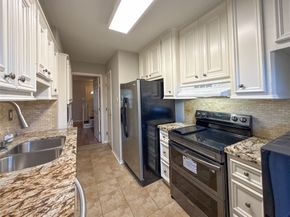 515 Tallowood Road 61, Houston TX 77024