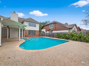 5522 Whisper Ridge Drive, Sugar Land TX 77479