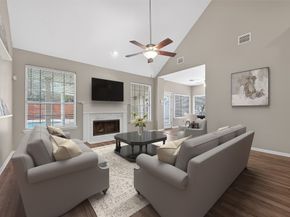 5522 Whisper Ridge Drive, Sugar Land TX 77479