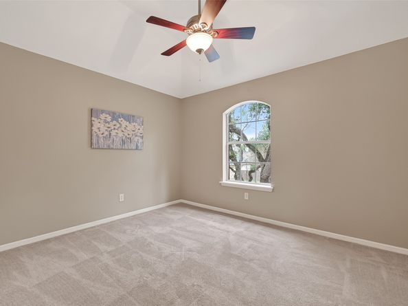 5522 Whisper Ridge Drive, Sugar Land TX 77479