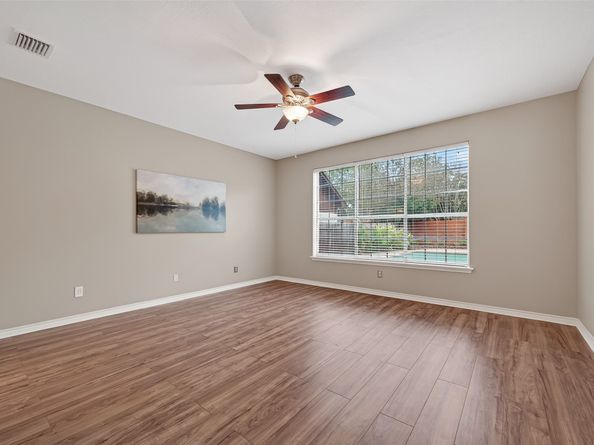 5522 Whisper Ridge Drive, Sugar Land TX 77479