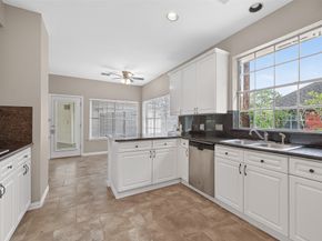 5522 Whisper Ridge Drive, Sugar Land TX 77479