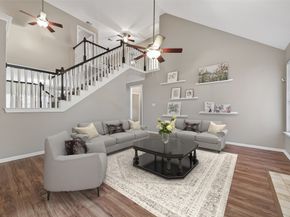 5522 Whisper Ridge Drive, Sugar Land TX 77479