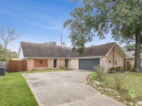 5022 Pine Cliff Drive, Houston TX 77084