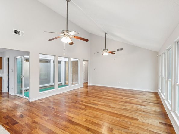 5022 Pine Cliff Drive, Houston TX 77084