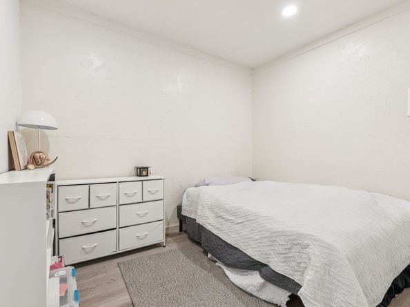 5022 Pine Cliff Drive, Houston TX 77084