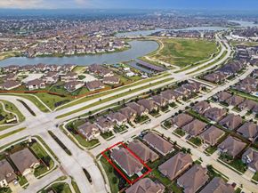 11747 Deepwater Ridge Way, Cypress TX 77433