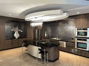 1901 Post Oak Boulevard 104, Houston TX 77056