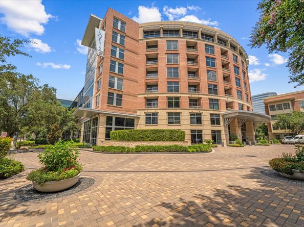 1901 Post Oak Boulevard 104, Houston TX 77056