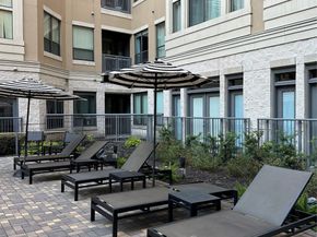 1901 Post Oak Boulevard 104, Houston TX 77056