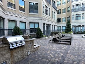 1901 Post Oak Boulevard 104, Houston TX 77056