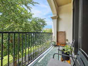 1207 W 24th Street A, Houston TX 77008