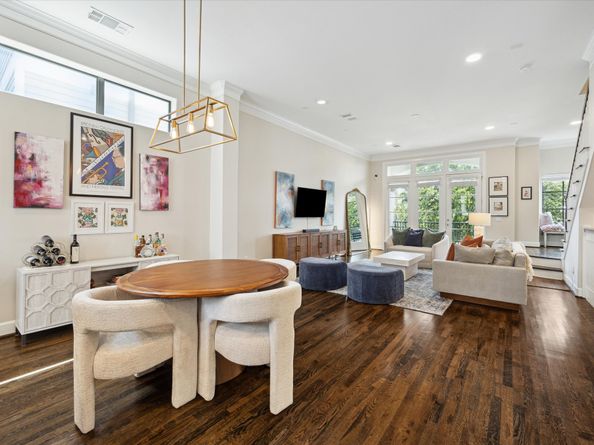 1207 W 24th Street A, Houston TX 77008